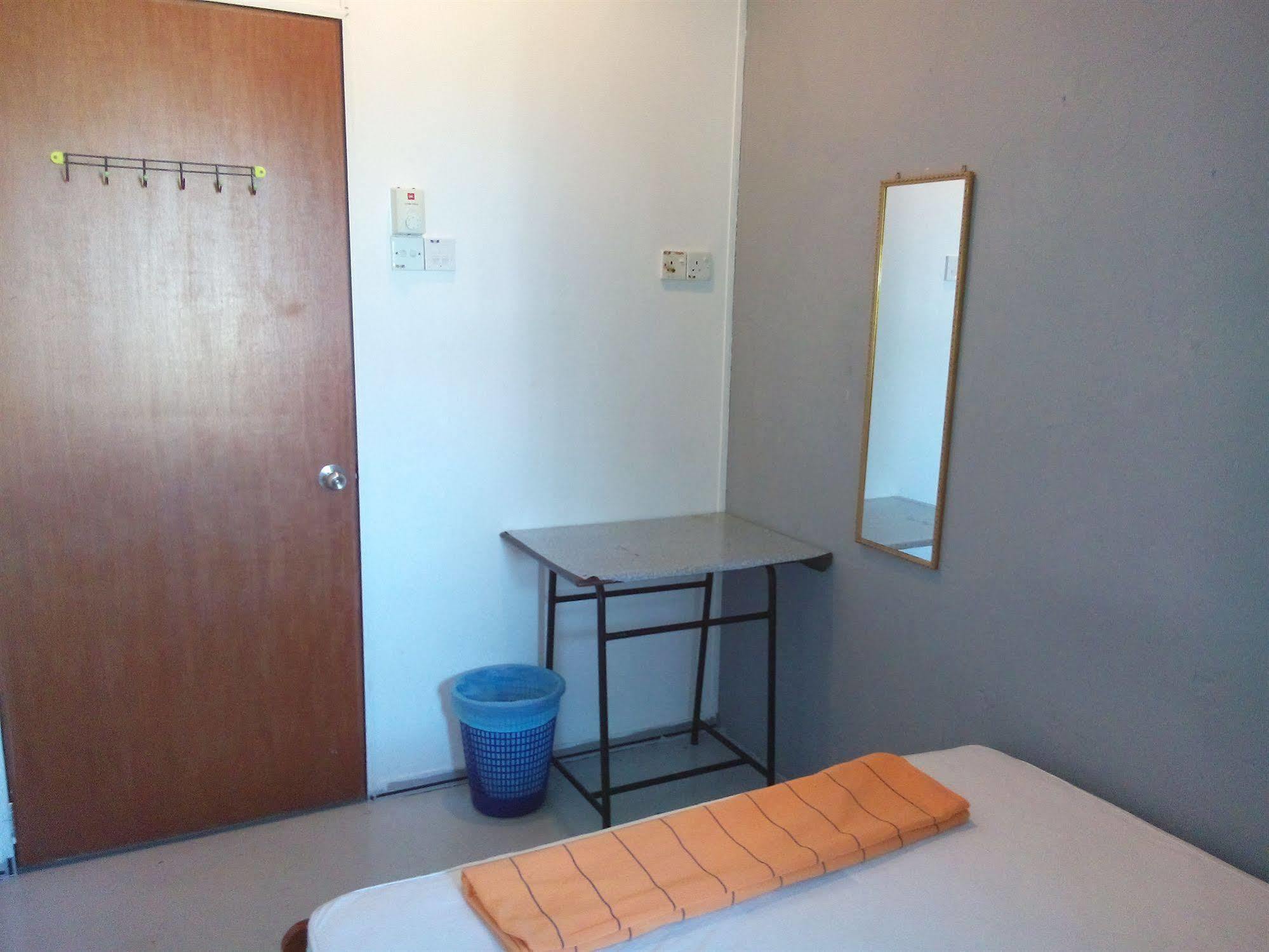 Malacca Discovery Cafe And Guesthouse מראה חיצוני תמונה