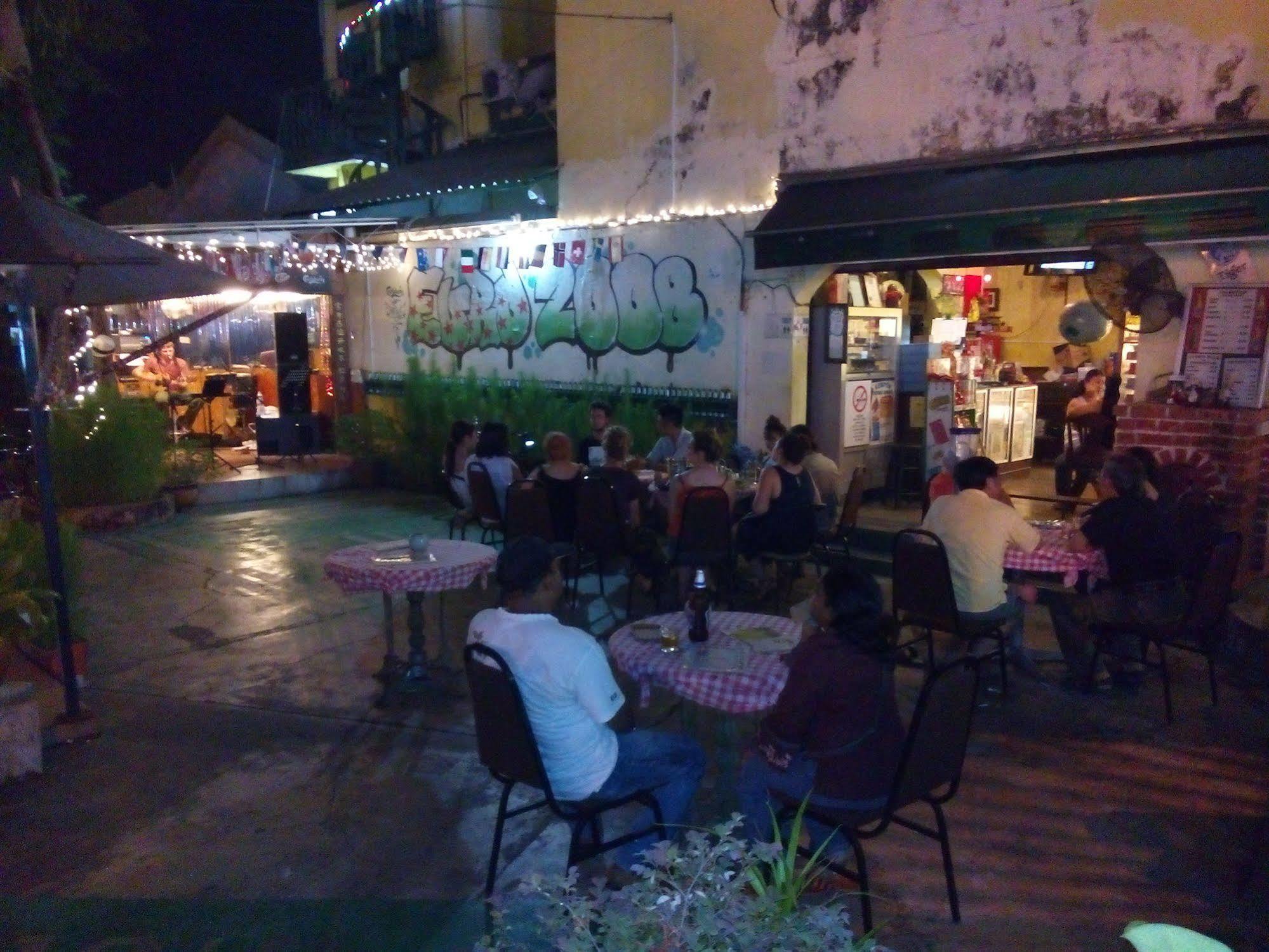 Malacca Discovery Cafe And Guesthouse מראה חיצוני תמונה