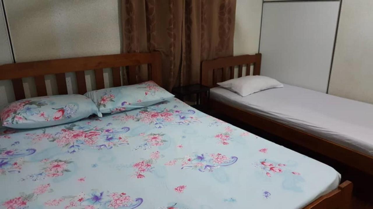 Malacca Discovery Cafe And Guesthouse מראה חיצוני תמונה